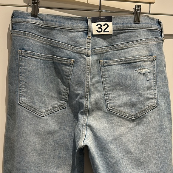 Gap High Waist Cigarette Distressed Slim Jeans Ankle Length Raw Hem Size 14 - Picture 7 of 16